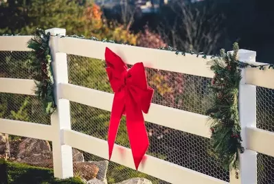 christmas decorations at skyland ranch