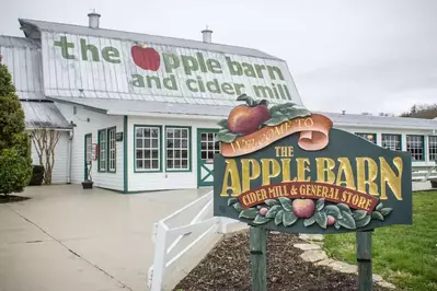 apple barn