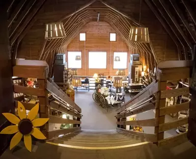 inside the apple barn general store