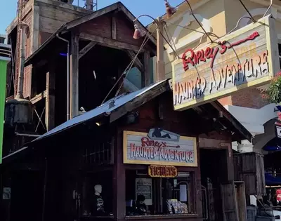 The outside of Ripley's Haunted Adventure.