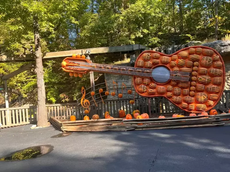 dollywood harvest festival